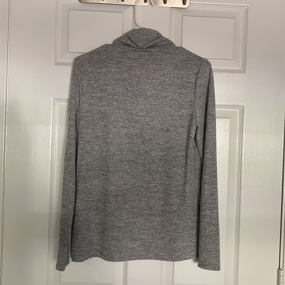 NWT banana republic grey turtleneck sweater. - Picture 2 of 2